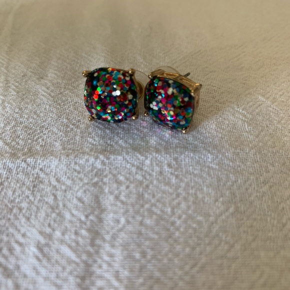 Multicolor studs - Picture 2 of 2